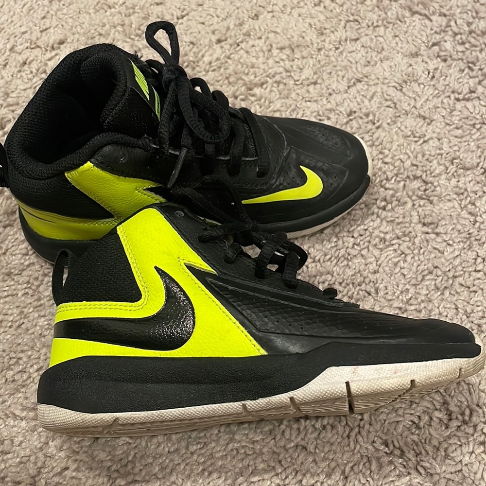 Boys Nike Shoes